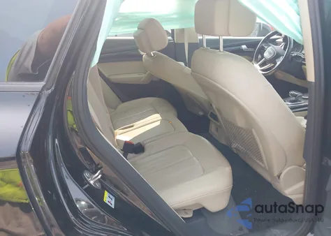 2018 Audi Q5 2.0T Premium/2.0T Tech Premium из США, поврежденный, VIN WA1ANAFY0J2101628